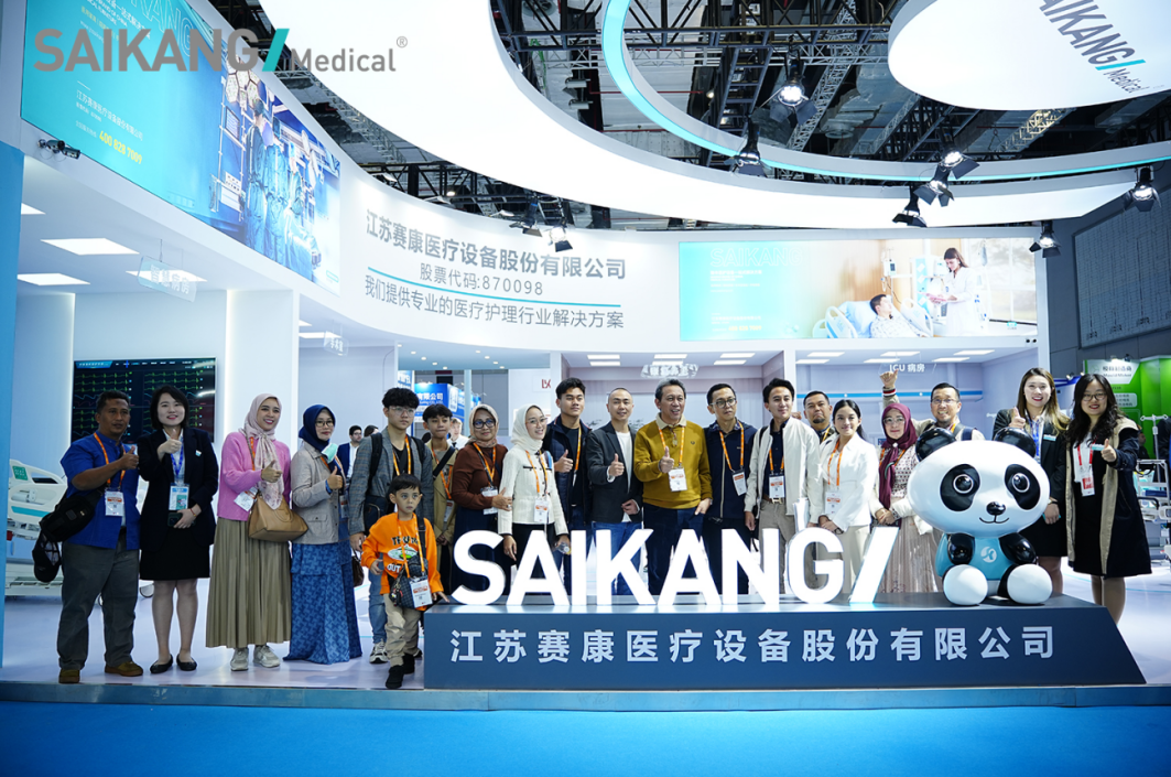 上海CMEF展会圆满收官，人生就是博实力破圈，人气“热辣滚烫”！